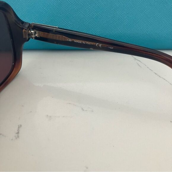 FENDI Women's Square Sunglasses FS5227 Tortoise Brown Italy - Picture 8 of 10